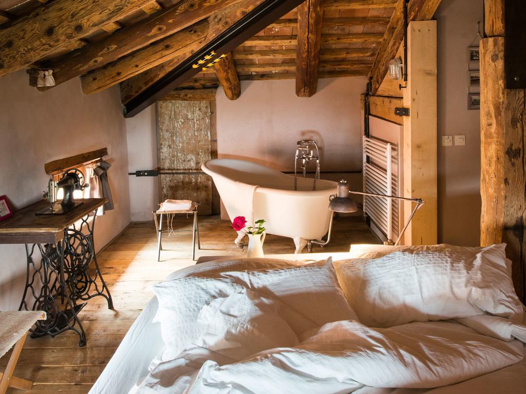 La Scuola Guesthouse Lusiana Dış mekan fotoğraf